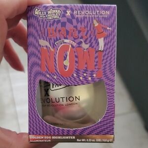 Revolution Golden Egg Highlighter